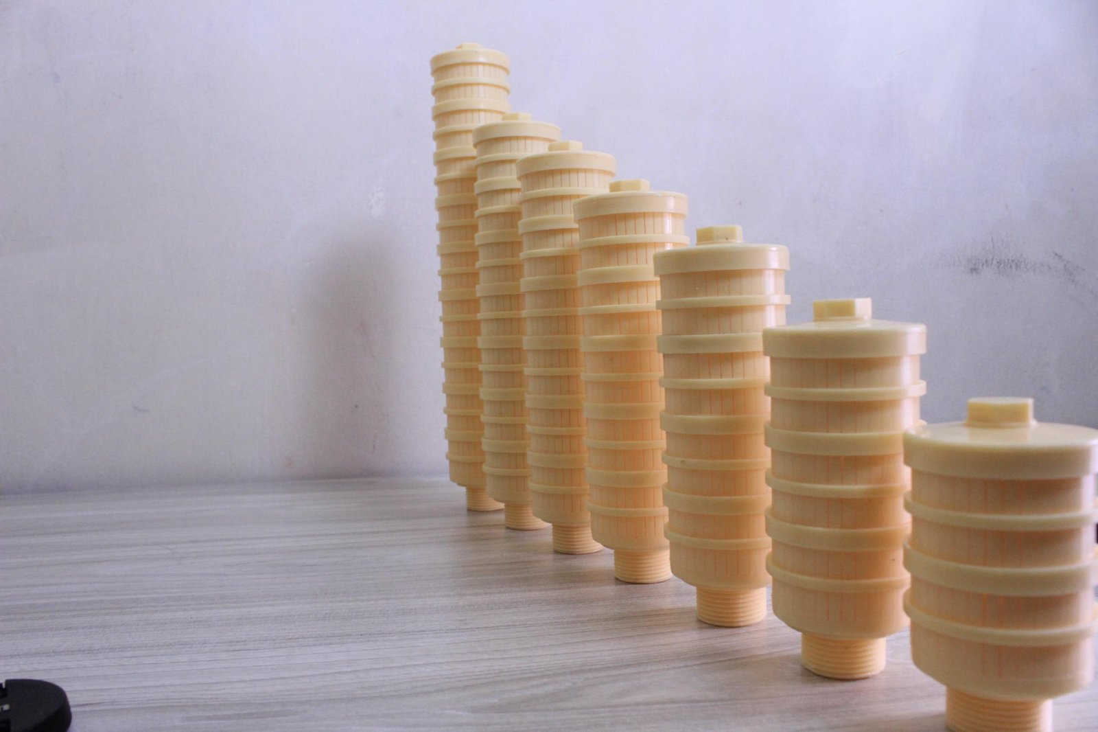 Strainer Lateral